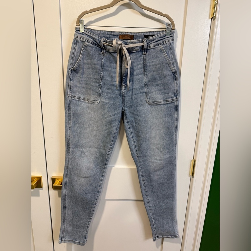 Judy Blue Women’s High Waist Vintage Double Cuffed Jogger Jeans - Size 15/32